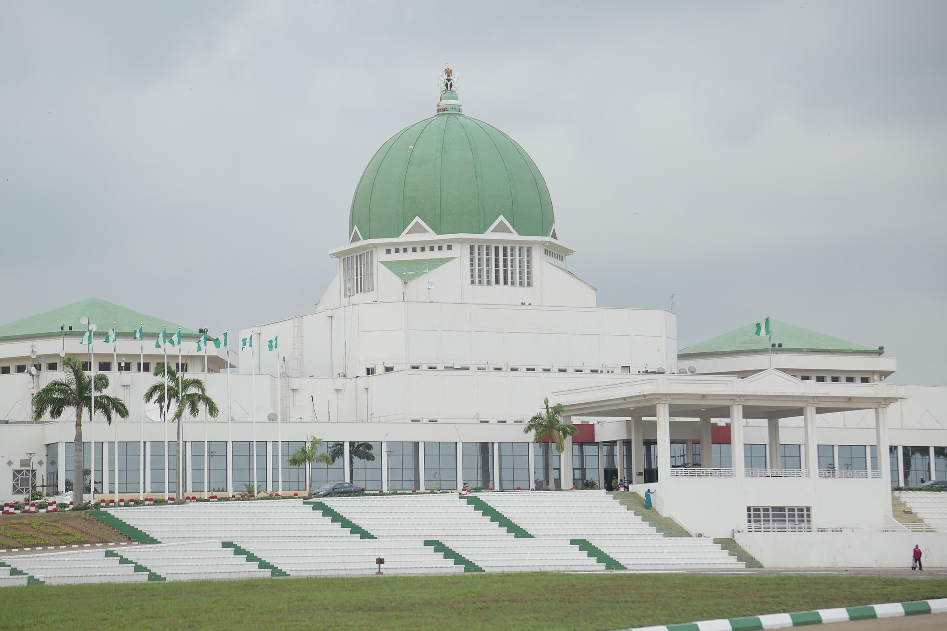 1920px-National_Assembly_Building,_Abuja,_Nigeria.jpg