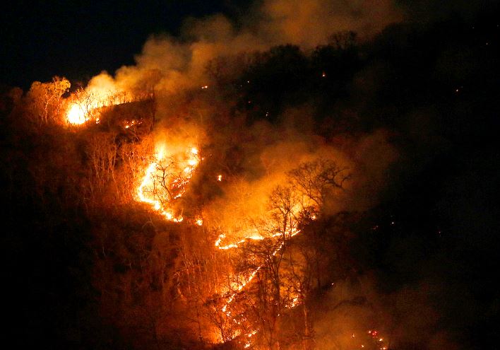 amazon fires (xinhua).jpg