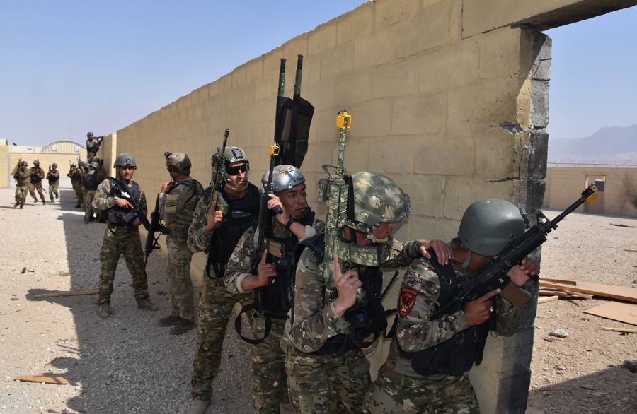 afghan police-Xinhua.jpg