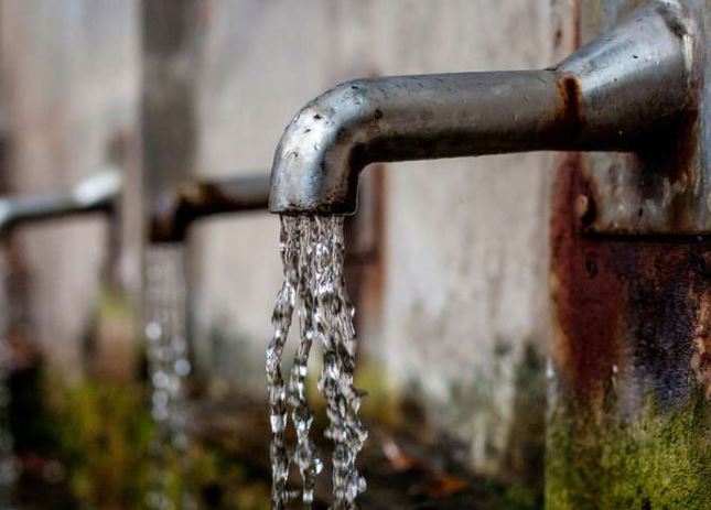 tap water new delhi (afp).jpg