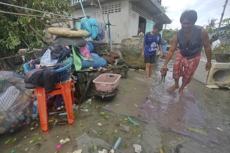 thailand flooding-AP.jpeg