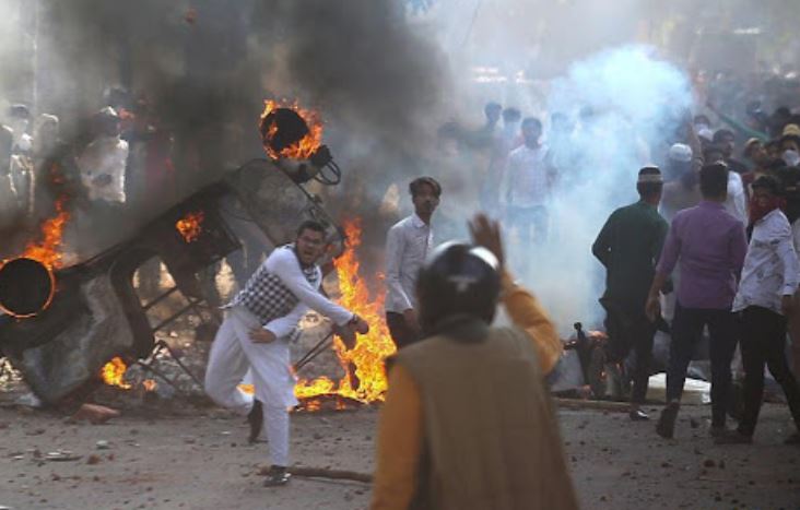 delhi riots (xinhua).jpg