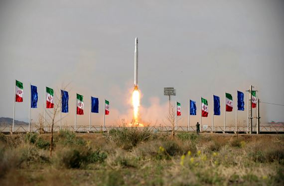 iranian rocket (ap).jpg