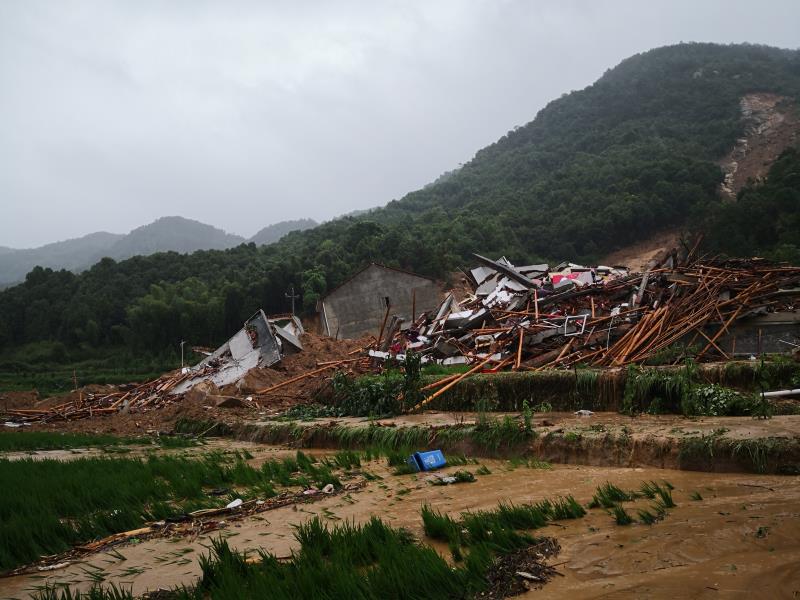 landslide 1.jpg