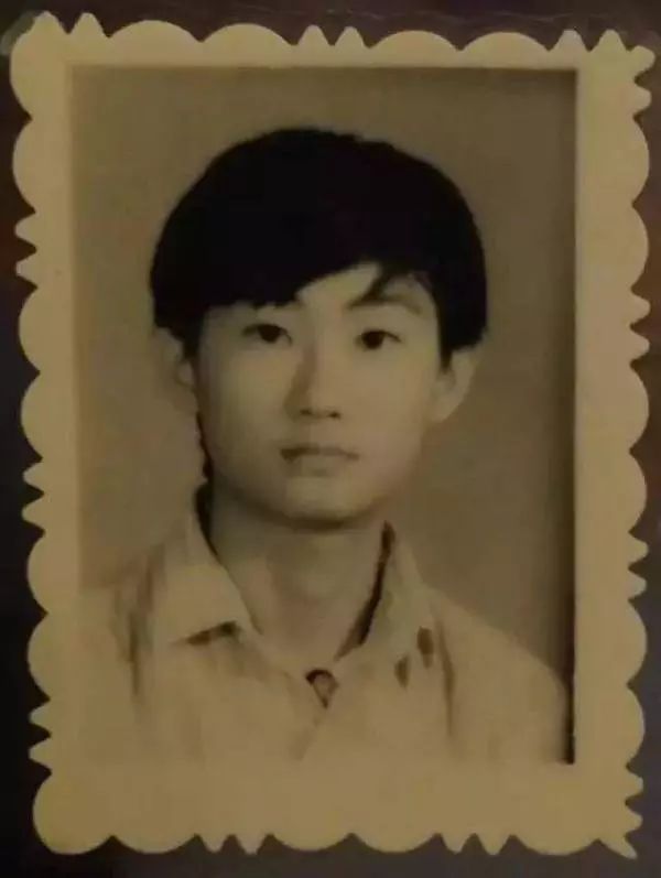 Ma Huateng at a young age [Photo: sohu.com]