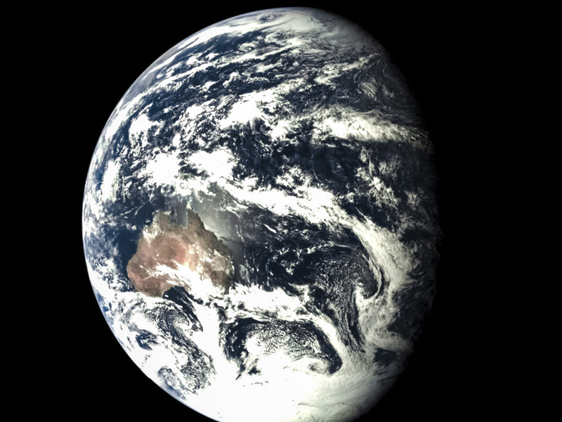 The photo of the Earth taken by the Chang'e 5 test vehicle service module [File photo: China National Space Administration]