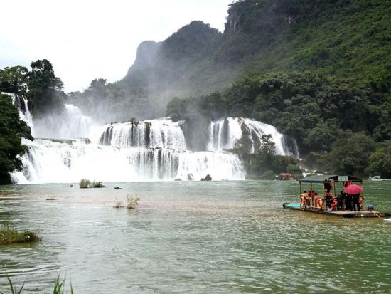 China's first cross-border tourism cooperation zone operational