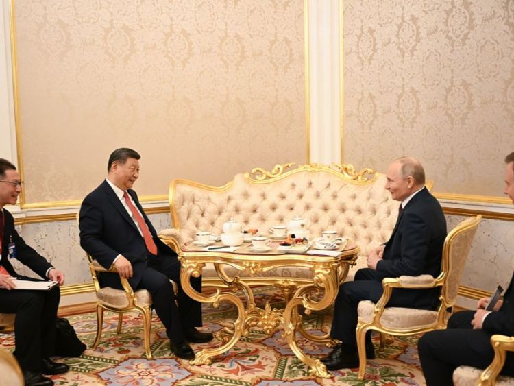 Xi calls on China, Russia to maintain strategic resolve, coordination