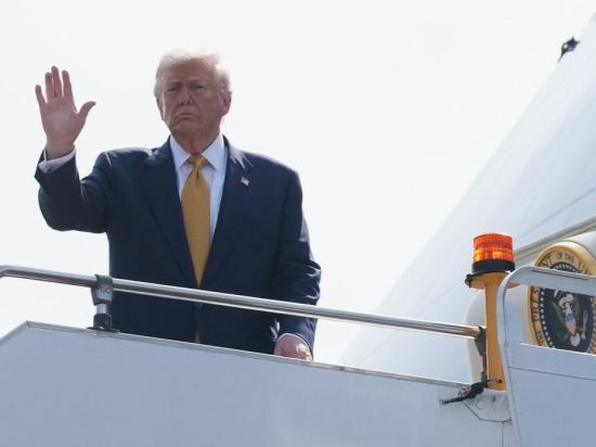 Trump meets with Japan’s newly elected, first female leader, Sanae Takaichi