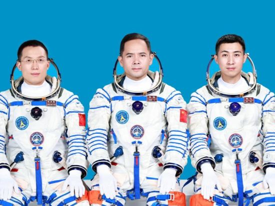 China unveils Shenzhou-21 crew for space station mission