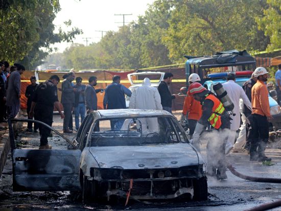 12 killed in suicide blast outside courts in Pakistani capital
