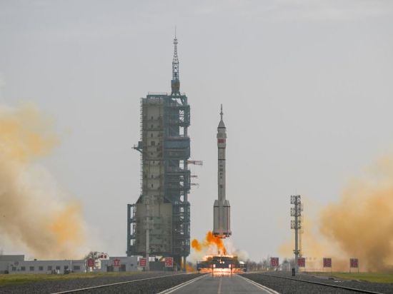 China launches Shenzhou-22 spaceship