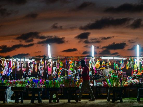 Over 365,000 Sri Lankans unemployed: PM