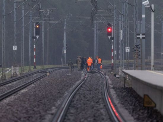 Poland issues wanted notices for 2 Ukrainians suspected in railway sabotage