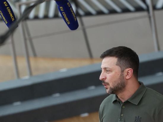 Ukraine to hold separate meetings with European, US representatives