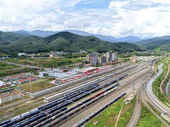 4 years on, China-built cross-border railway gains popularity, unlocks opportunity in Laos