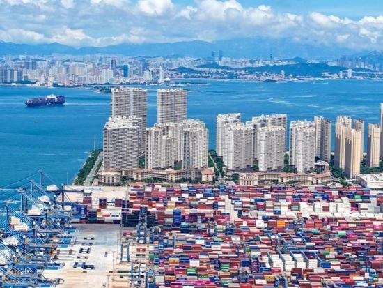 China's foreign trade up 3.6 pct in first 11 months