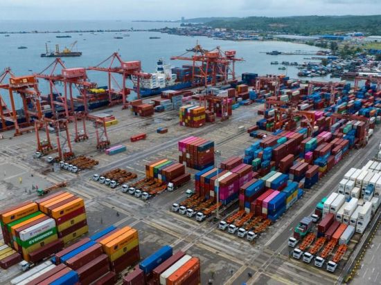 Cambodia's export up 14 pct in first 11 months of 2025