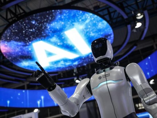 China's core AI industry to top 1.2 trillion yuan in 2025: research institute