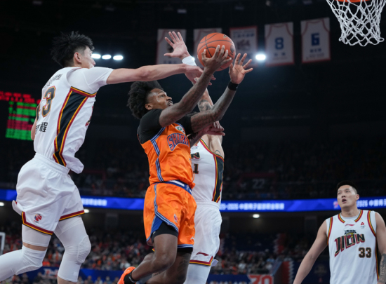 CBA Roundup: Brown scores 41 points as Zhejiang beats Shanghai