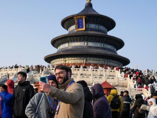 Survey shows favorable global opinion on China