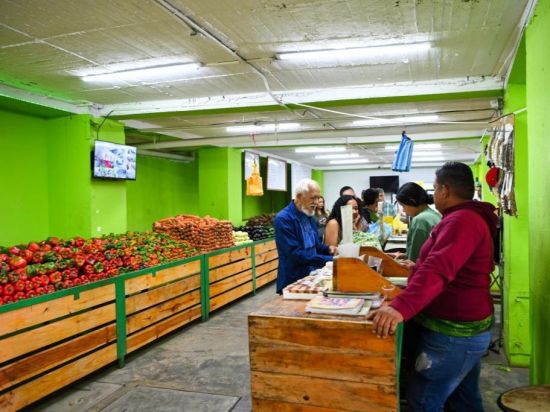 In pics: daily life in Caracas, Venezuela