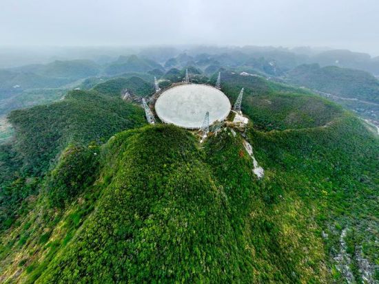 China's giant radio telescope observations unravel origin of cosmic enigmatic flashes