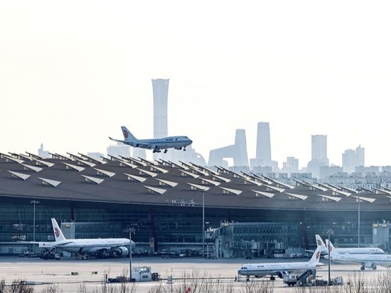 China expects record-high air travel during Spring Festival travel rush