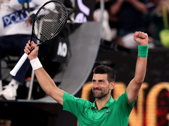 Dominant Djokovic powers into Australian Open 2nd round