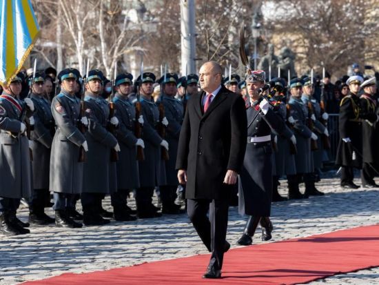 Bulgarian president says to resign ahead of parliamentary elections