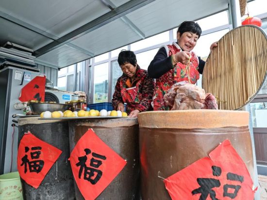 Post-disaster reconstruction efforts bring new look to flood-affected area in China's Liaoning