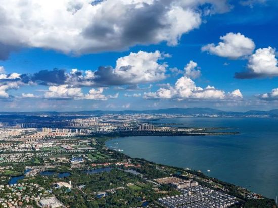 Water quality in Dianchi Lake of China's Yunnan maintains on high quality level