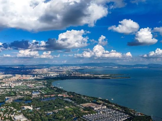 Water quality in Dianchi Lake of China's Yunnan maintains on high quality level