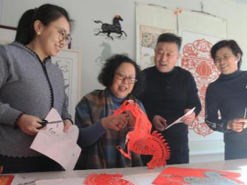 Horse-themed cultural products gain popularity in E China's Shandong