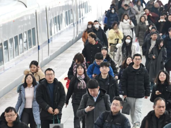 China expects record-high passenger trips during 2026 Spring Festival travel rush