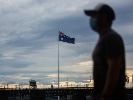 Australian gov't mulls major sale of defense properties