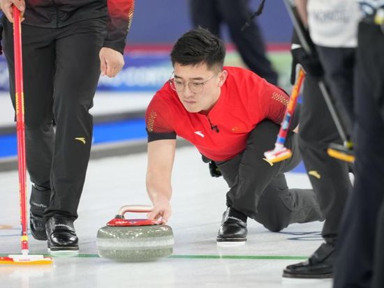 Olympic curling men round robin session 3 match: China vs. Norway