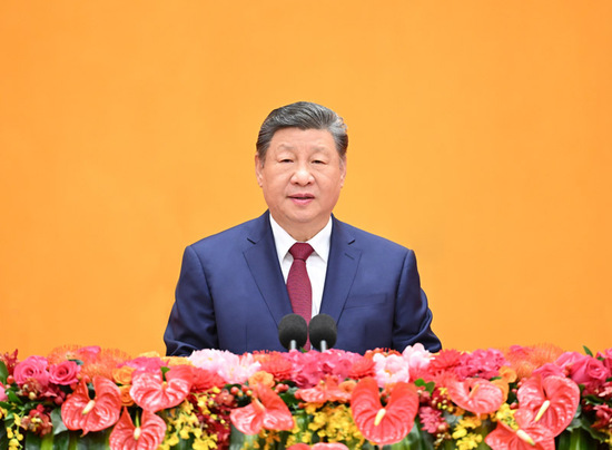 Xi extends Chinese New Year greetings to ring in Year of Horse