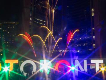 Fireworks show staged in Toronto to celebrate upcoming Chinese New Year