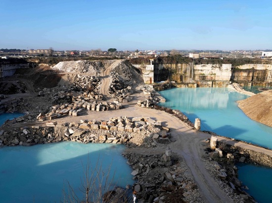 The travertine quarries that built ancient Rome are carving rock for a new generation of temples