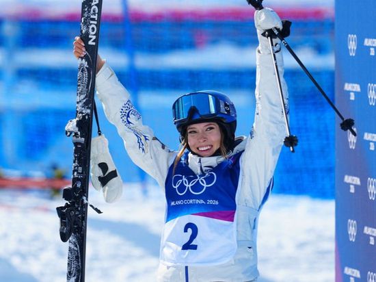 China's Gu Ailing defends Olympic freeski halfpipe title at Milan-Cortina