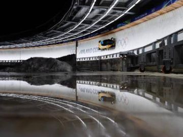 German duo Nolte/Levi defend Olympic title in 2-woman bobsled