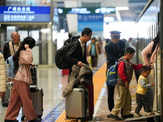 China's railways handle 258 mln passenger trips since start of 2026 Spring Festival rush
