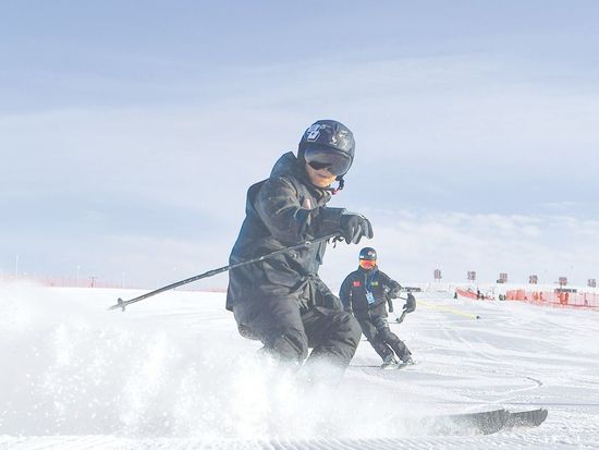 'I truly look forward to future developments of China's ice and snow tourism'