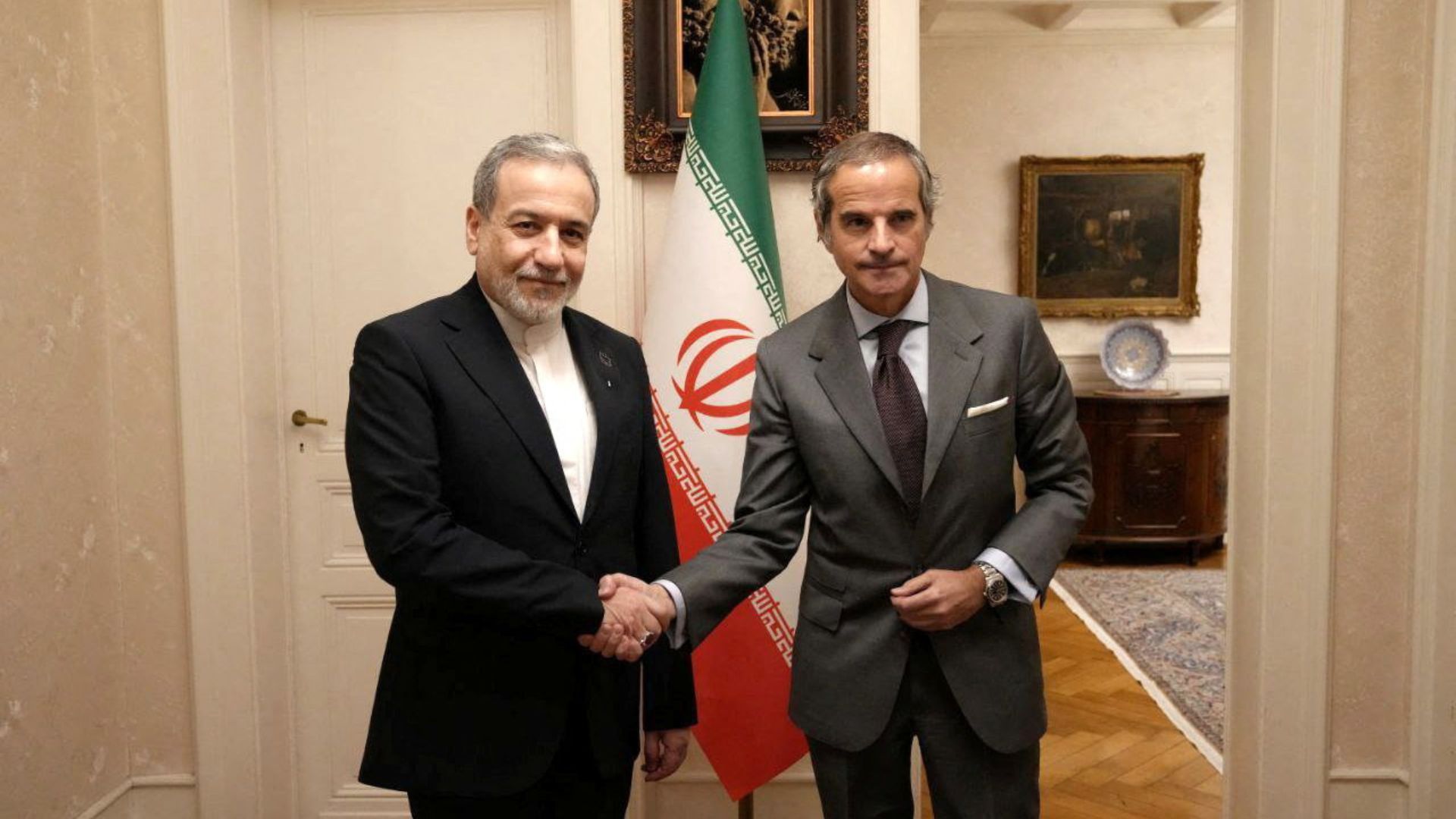 Iranian Foreign Minister Abbas Araqchi meets with International Atomic Energy Agency (IAEA) Director General Rafael Grossi in Geneva, Switzerland, February 16, 2026. /Iranian Foreign Ministry/WANA (West Asia News Agency)