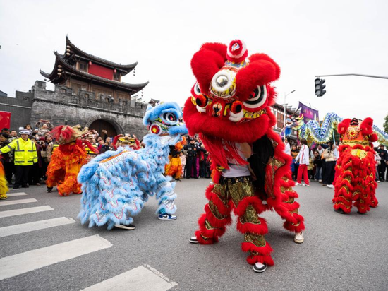 Vibrant activities held across China to celebrate Lantern Festival