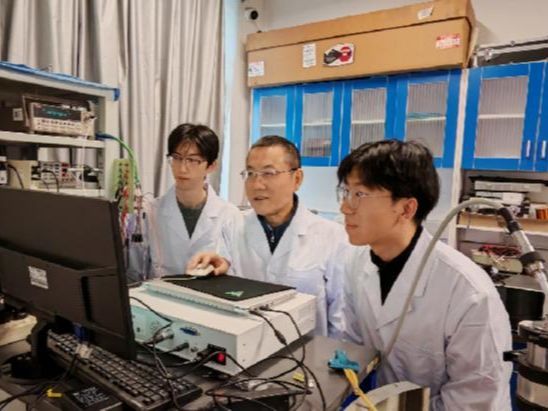 Chinese scientist wins Bernd T. Matthias Prize for superconducting research