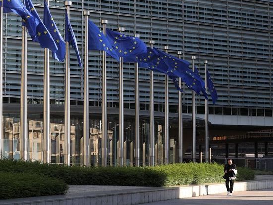 EU countries approves 2040 target to cut net emissions by 90 pct