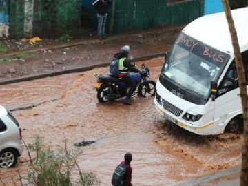 Death toll rises to 23 as floods ravage Kenya