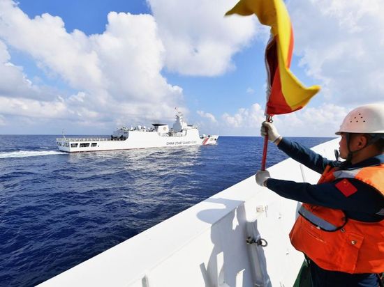 China Coast Guard expels Japanese boat intruding Diaoyu Dao